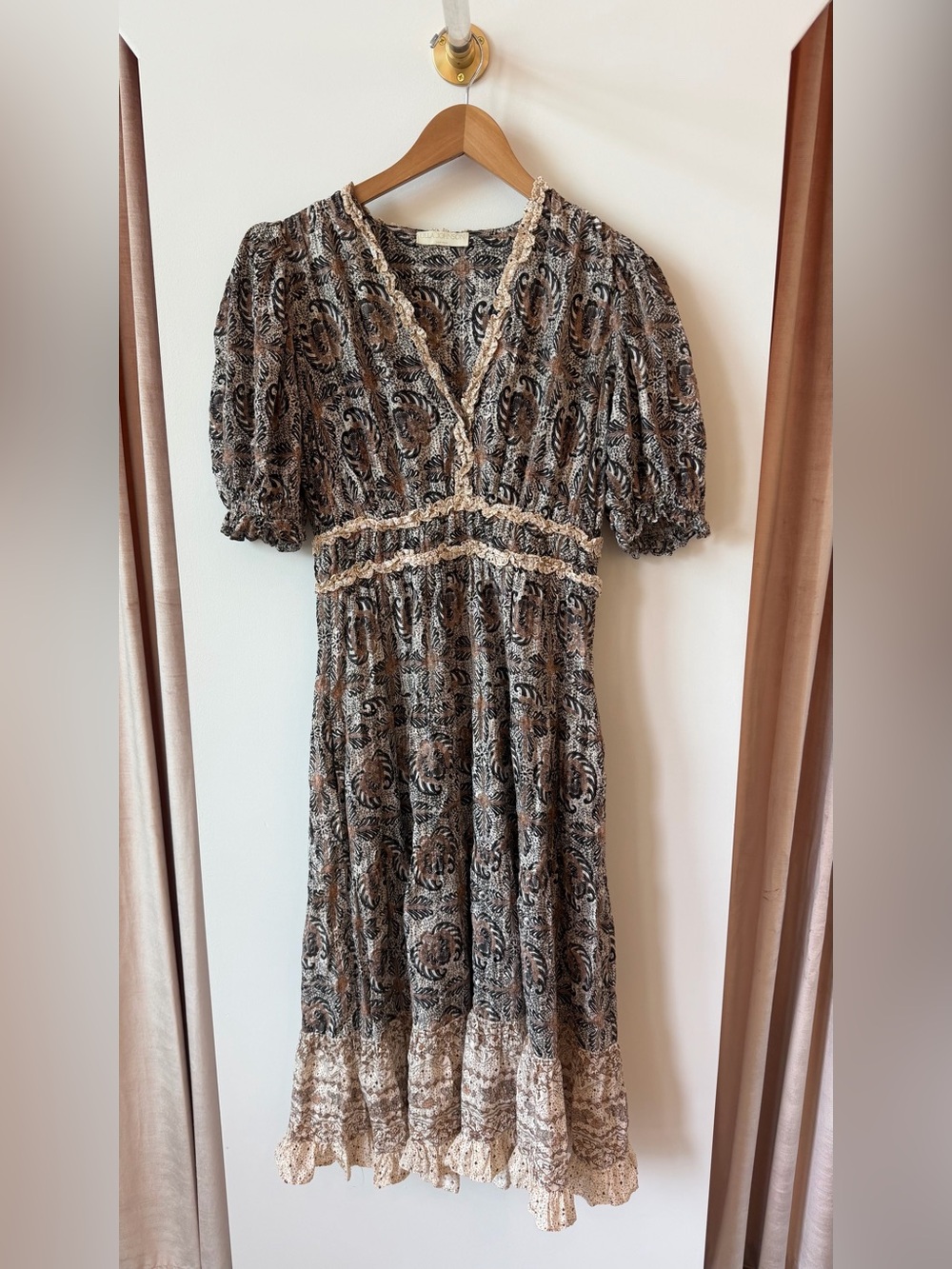 Ulla Johnson Paisley Floral Ruffle Midi Dress Size 8 Boho Puff Sleeve
